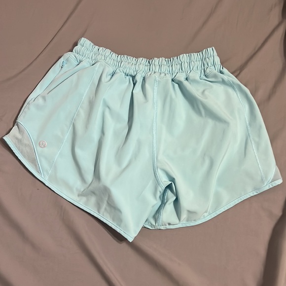 Barely worn, great condition - Picture 2 of 3